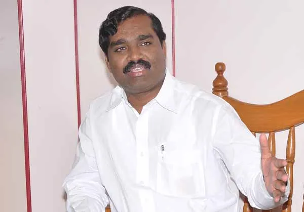 velmurugan 600.jpg 